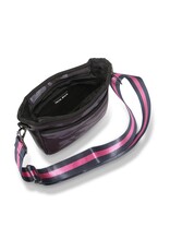 HAUTE SHORE Jeri Crossbody in Epic