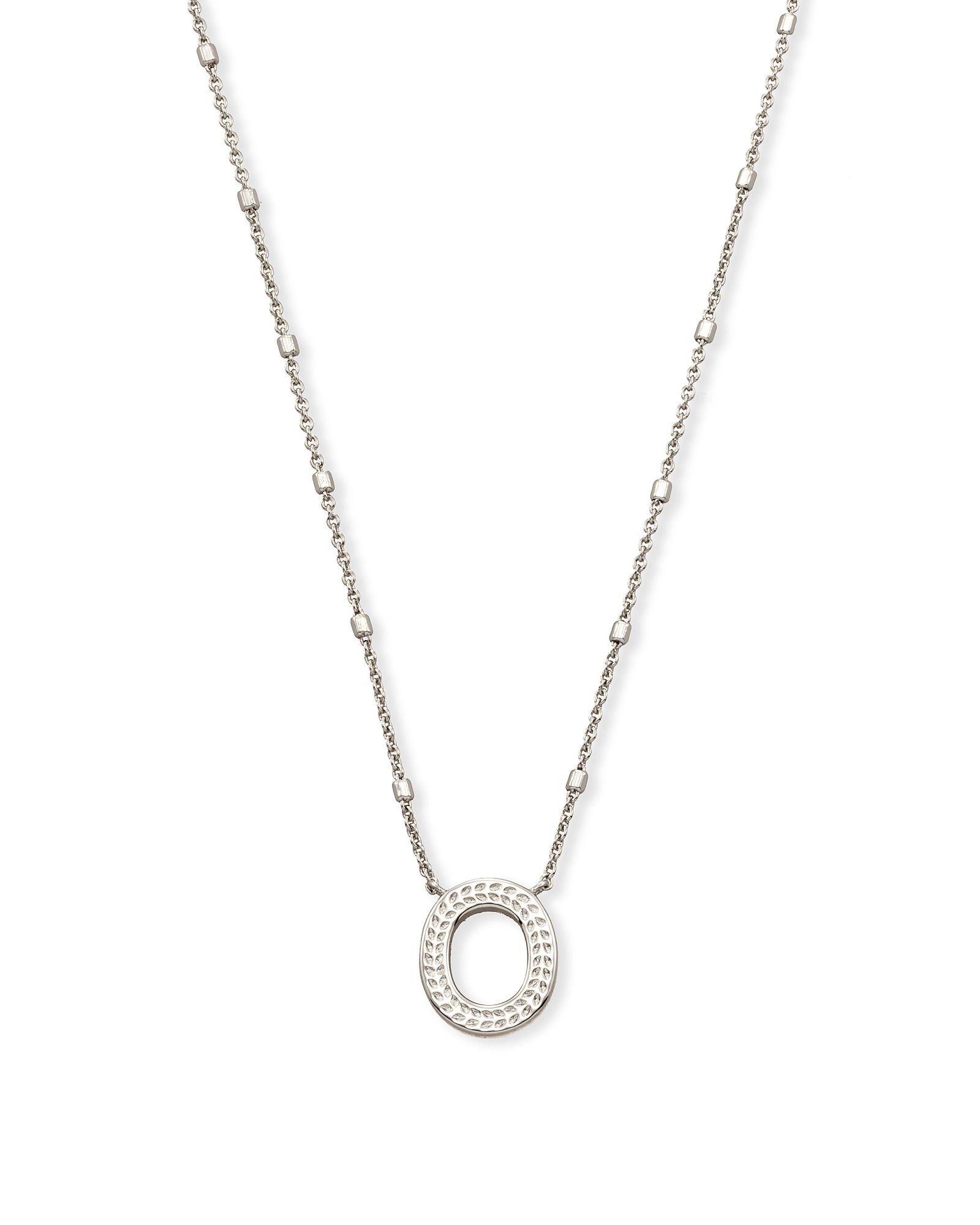 Letter o sale pendant necklace