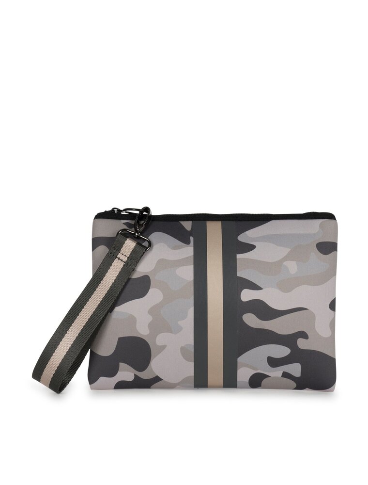 HAUTE SHORE Beth Clutch in Safari
