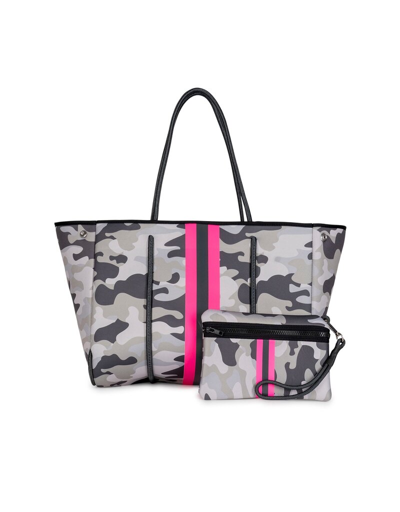 HAUTE SHORE Greyson Tote in Cairo