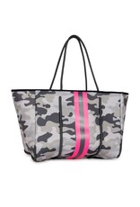 HAUTE SHORE Greyson Tote in Cairo