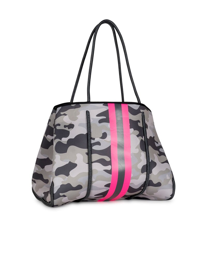 HAUTE SHORE Greyson Tote in Cairo