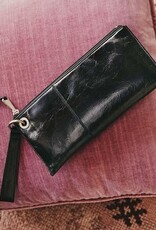HOBO Vida Wristlet in Black