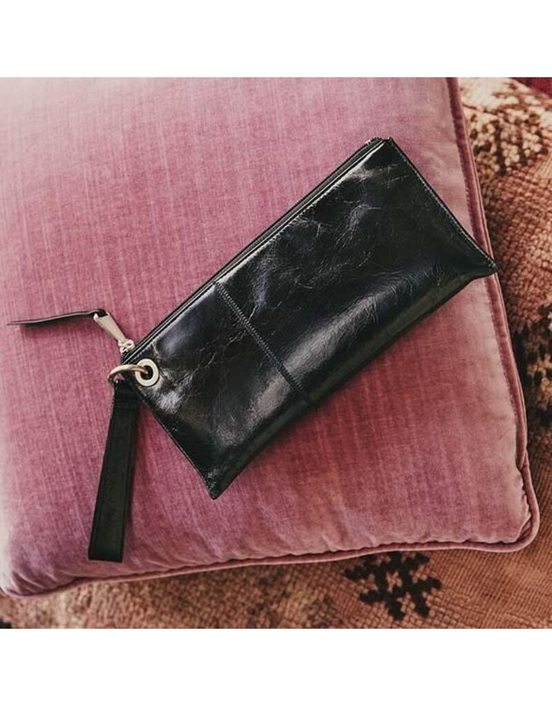 HOBO Vida Wristlet in Black