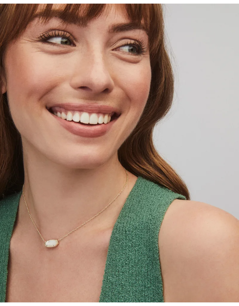 KENDRA SCOTT DESIGN Elisa Gold Pendant Necklace In Ivory Mother-Of-Pearl