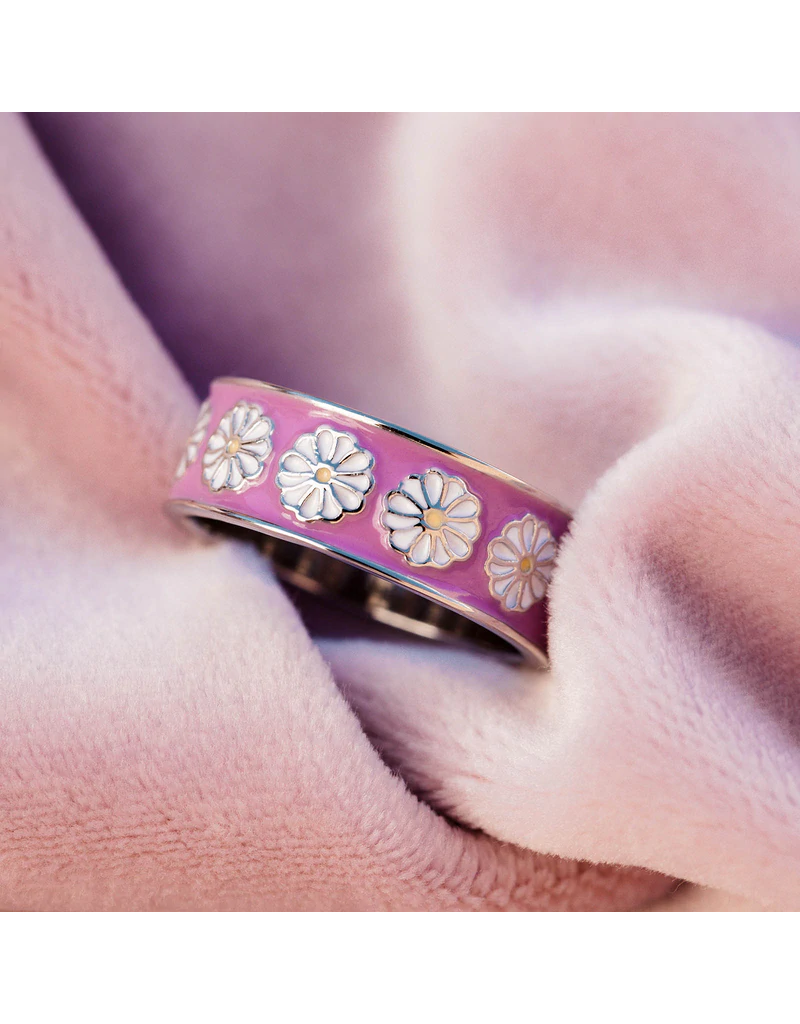 PURA VIDA Dream Daisy Ring in Silver