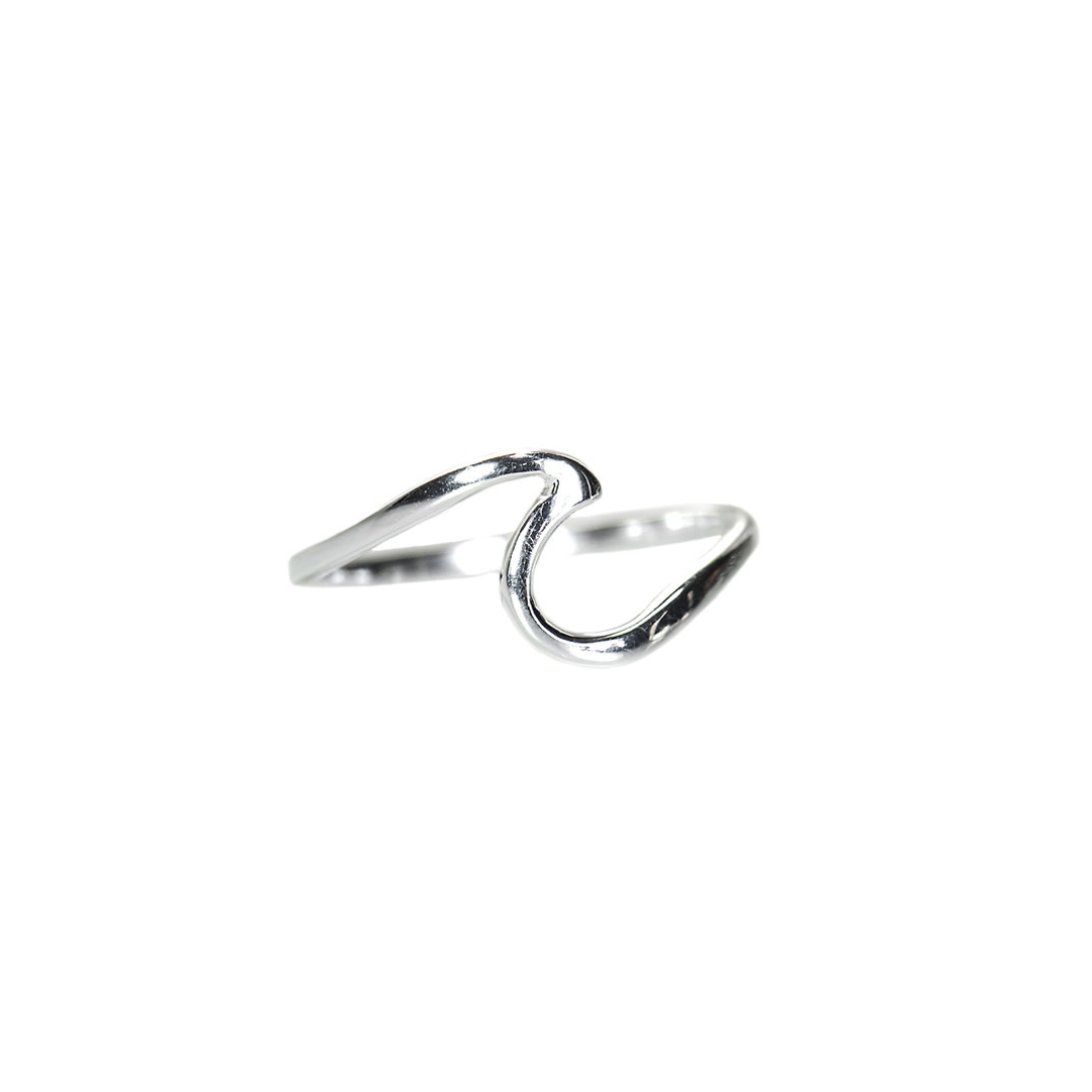 Pura Vida Wave Ring In Silver Her Hide Out