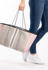 HAUTE SHORE Greyson Tote in Shell