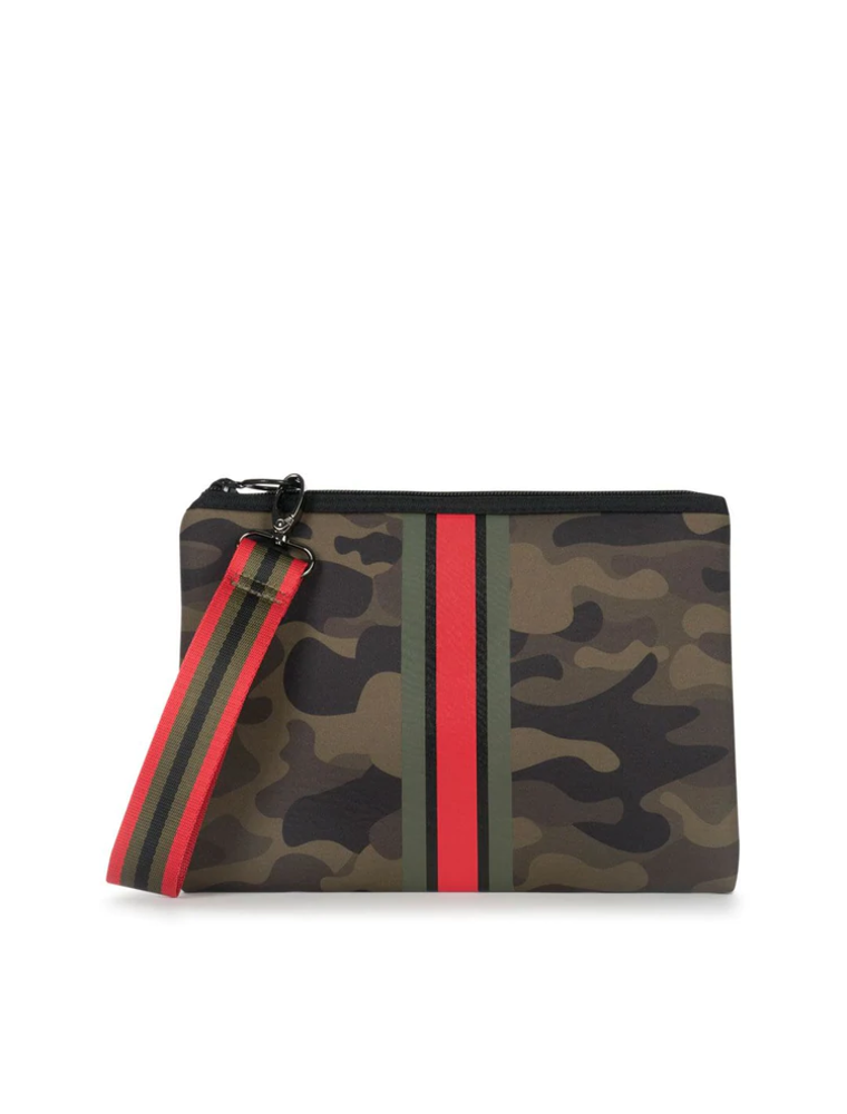 HAUTE SHORE Beth Clutch in Soho