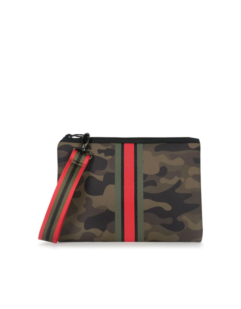 HAUTE SHORE Beth Clutch in Soho