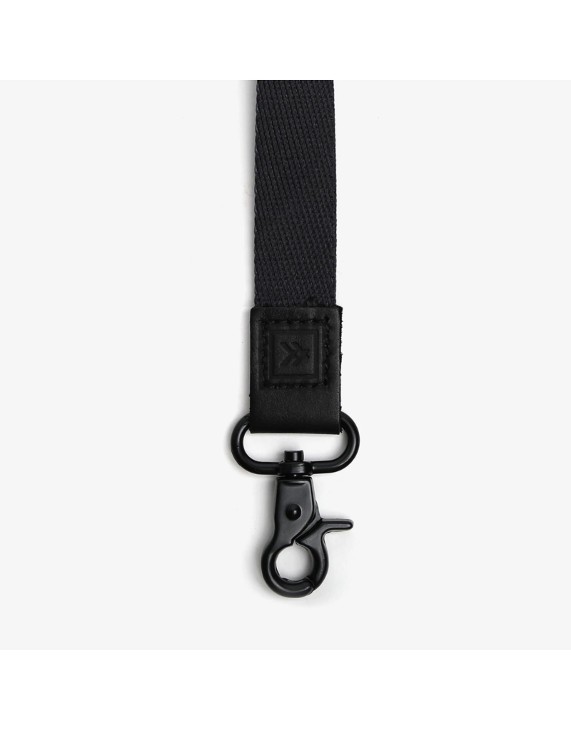 THREAD WALLETS Wrist Lanyard in Black