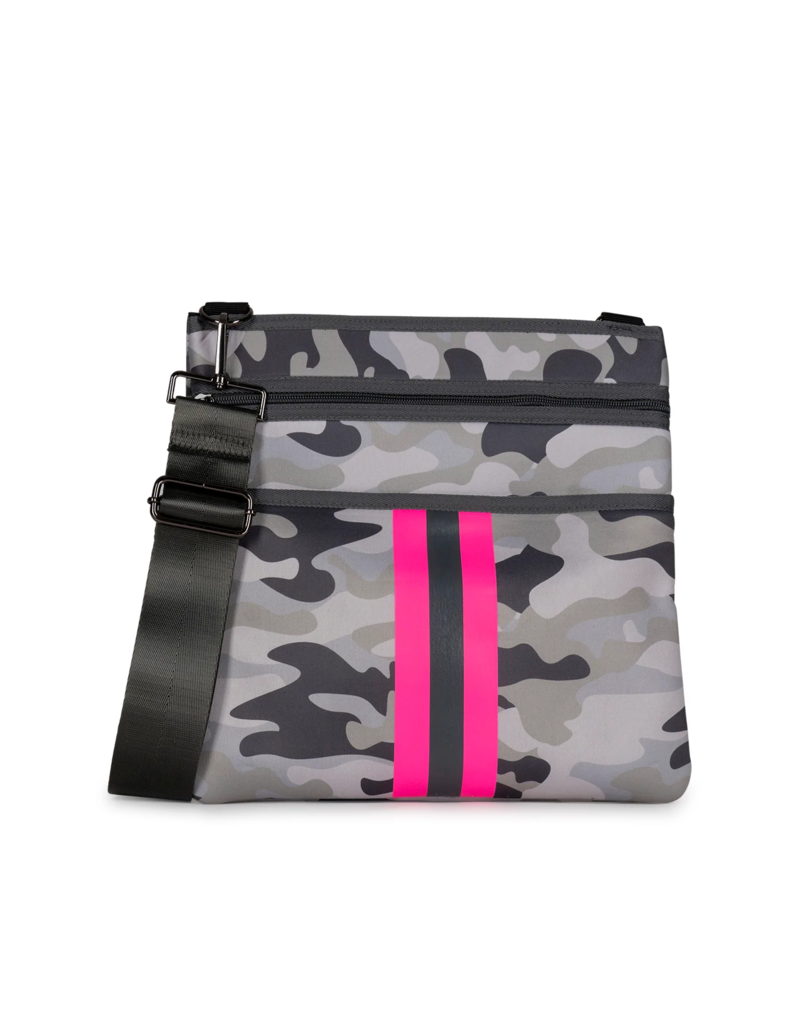 HAUTE SHORE Peyton Crossbody in Cairo