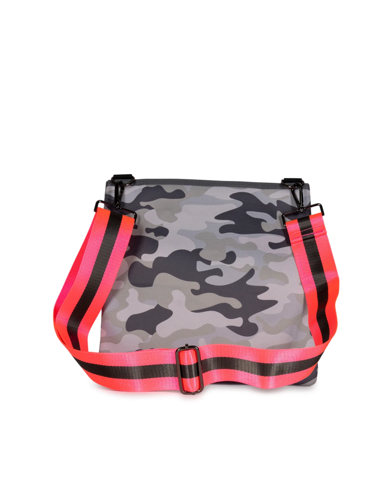 HAUTE SHORE Peyton Crossbody in Cairo