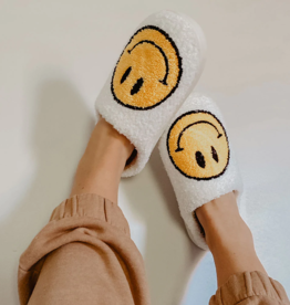 KATYDID White Fuzzy Happy Face Slippers