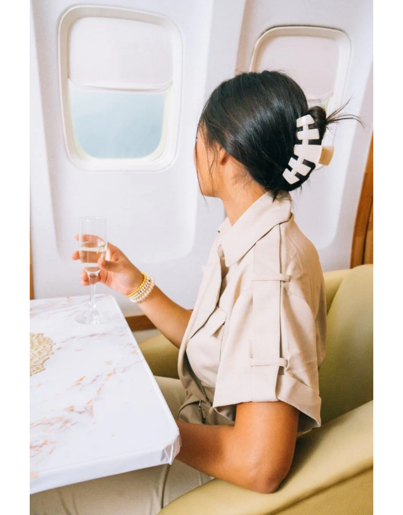 TELETIES Large Classic Claw Hair Clip in Tortoise