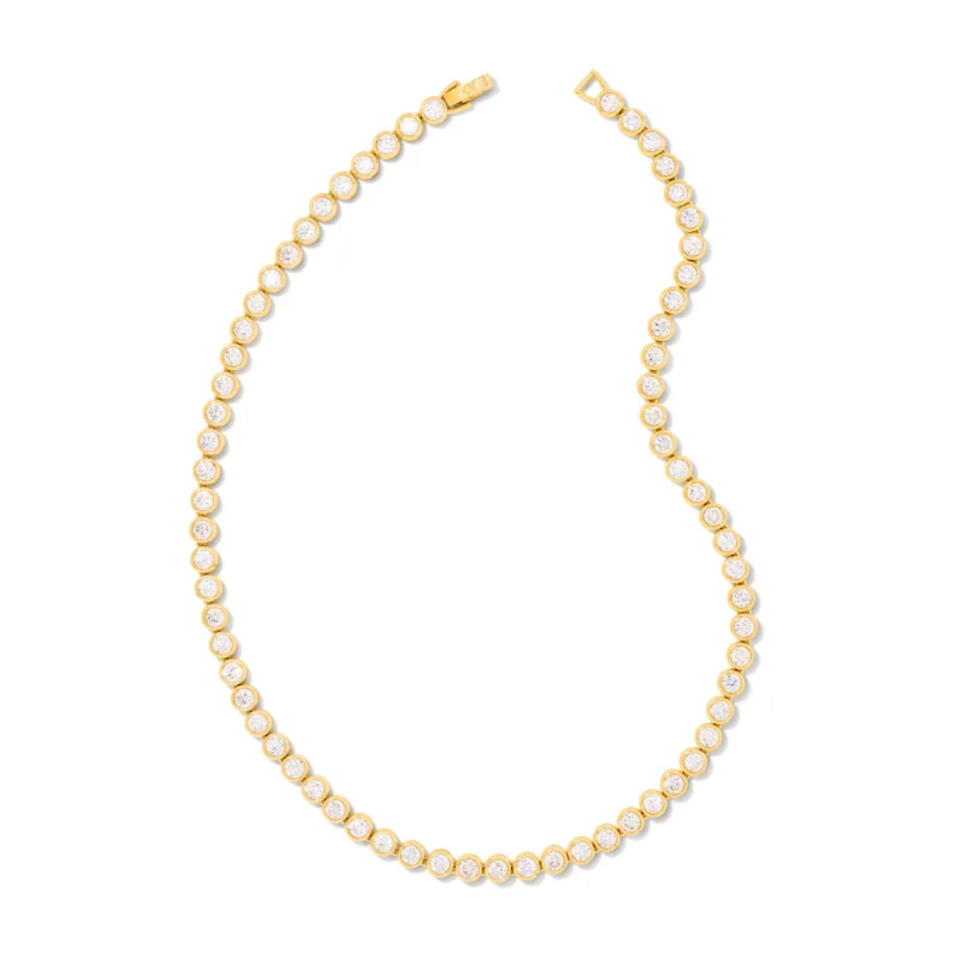 jewelryposter #opaljewelry #tiffanyjewelry #white #gold #tennis