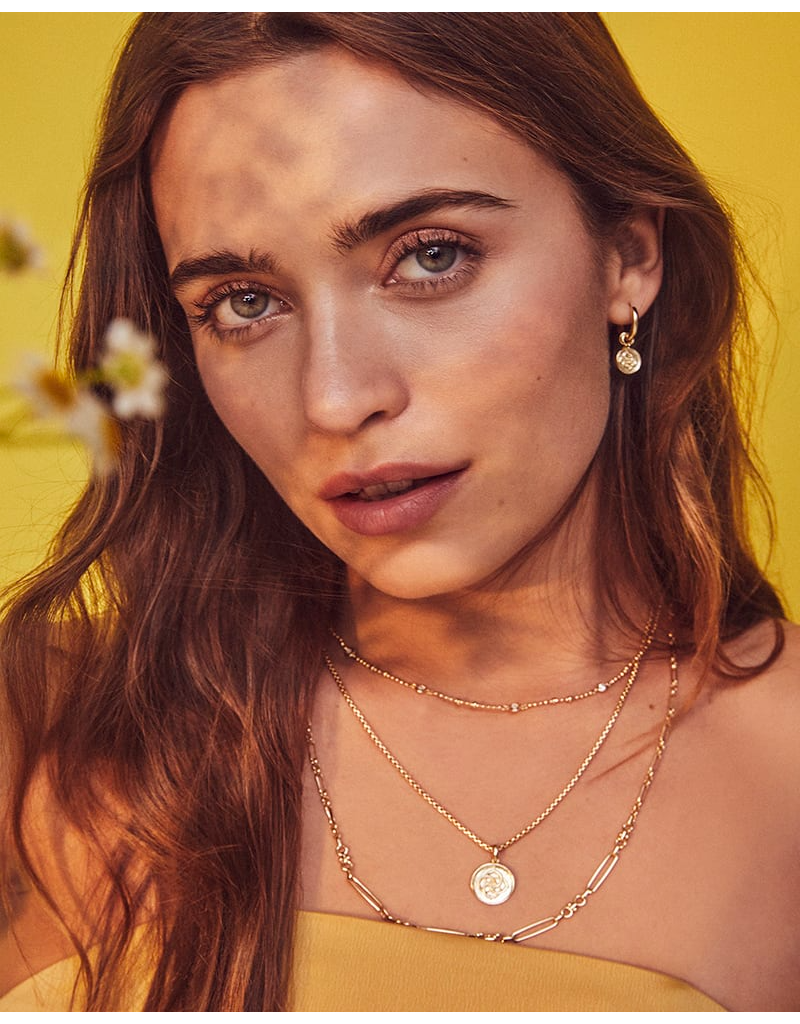 KENDRA SCOTT DESIGN Medallion Coin Multi Strand Necklace in Gold