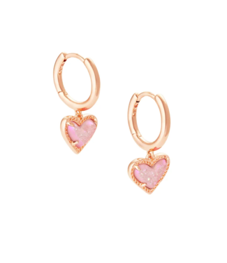 KENDRA SCOTT DESIGN Ari Heart Rose Gold Huggie Earrings in Light Pink Drusy
