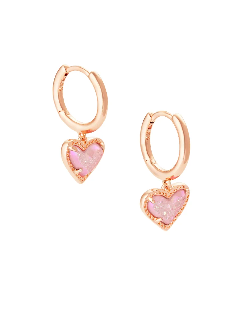 KENDRA SCOTT DESIGN Ari Heart Rose Gold Huggie Earrings in Light Pink Drusy