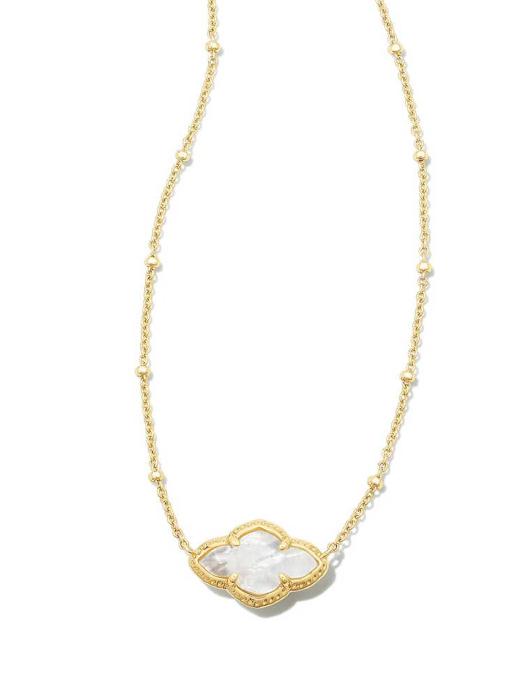 KENDRA SCOTT DESIGN Abbie Gold Pendant Necklace in Ivory Mother-of-Pearl