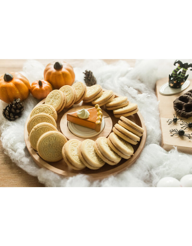 NORA FLEMING Pinstripes Maple Cracker Round