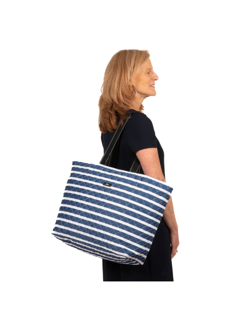 SCOUT Plus 1 Foldable Travel Bag in Nantucket Navy