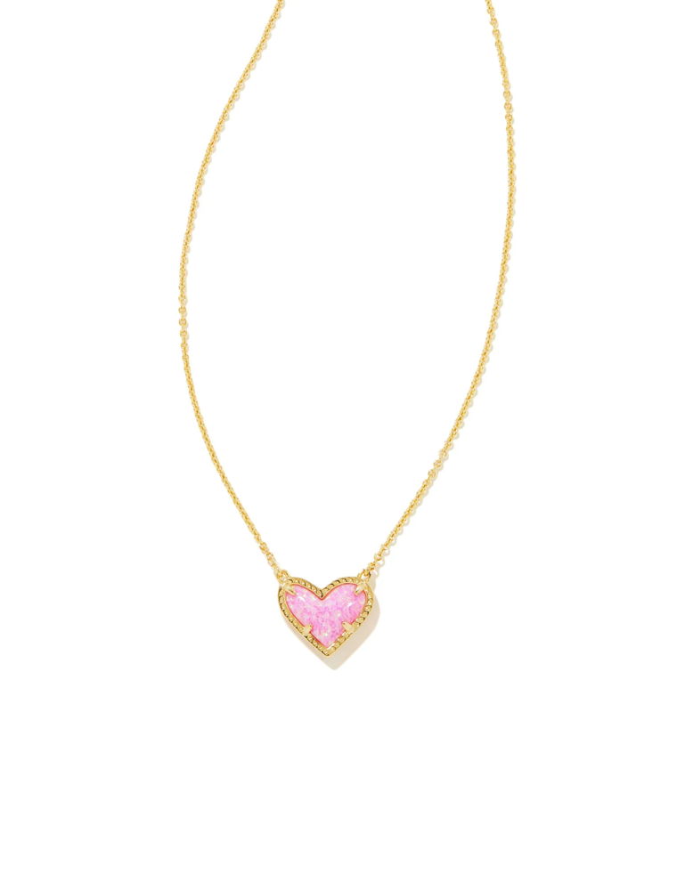 KENDRA SCOTT DESIGN Ari Heart Gold Pendant Necklace in Bubblegum Pink Kyocera Opal