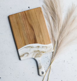 LYNN & LIANA SERVEWARE Large Acacia Cheese Board in Gold Quartz