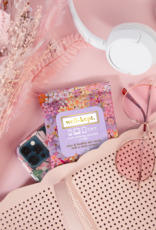 WELL KEPT Screen Cleansing Towelettes in Flower Power