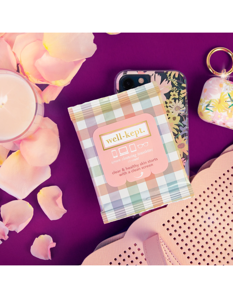 WELL KEPT Screen Cleansing Towelettes in Checkmate