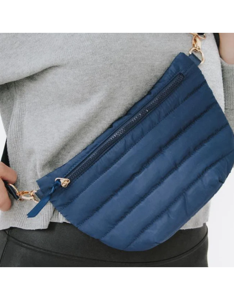 PRETTY SIMPLE Jolie Puffer Belt Bag in Navy