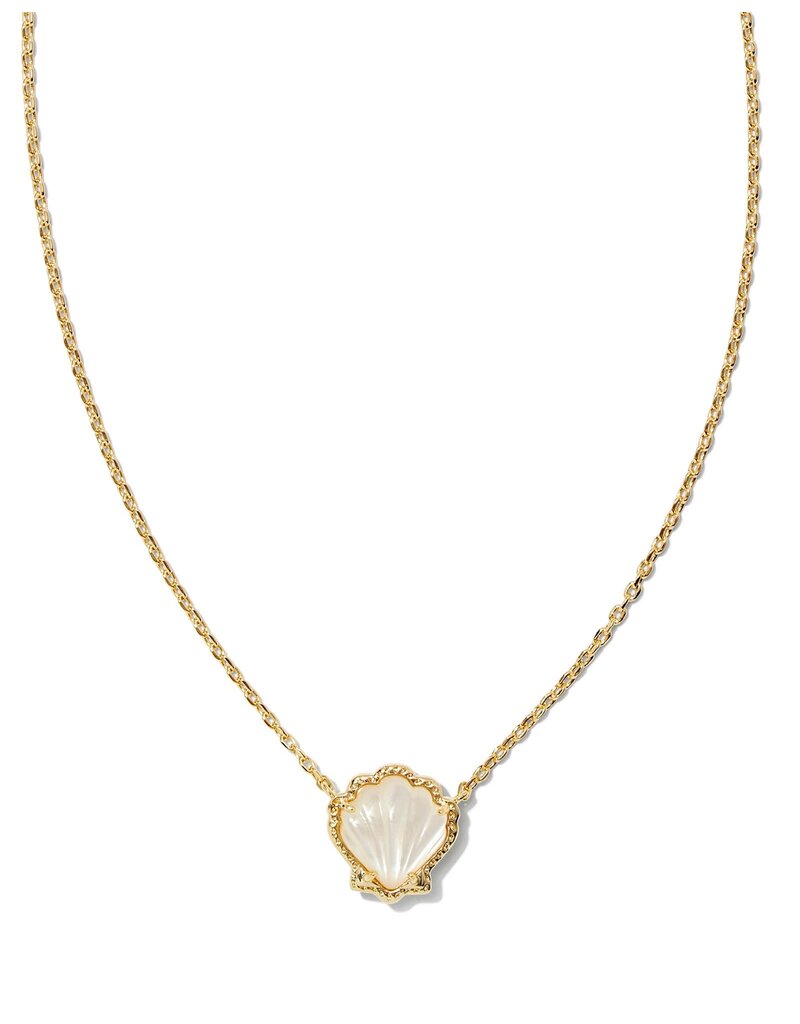 KENDRA SCOTT DESIGN Brynne Gold Shell Short Pendant Necklace in Ivory Mother-of-Pearl