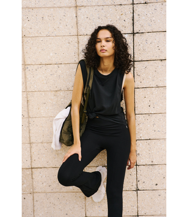 Spin Tank in Washed Black