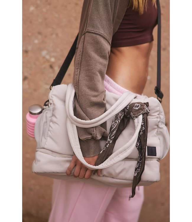 MVP Duffle Bag in Mineral