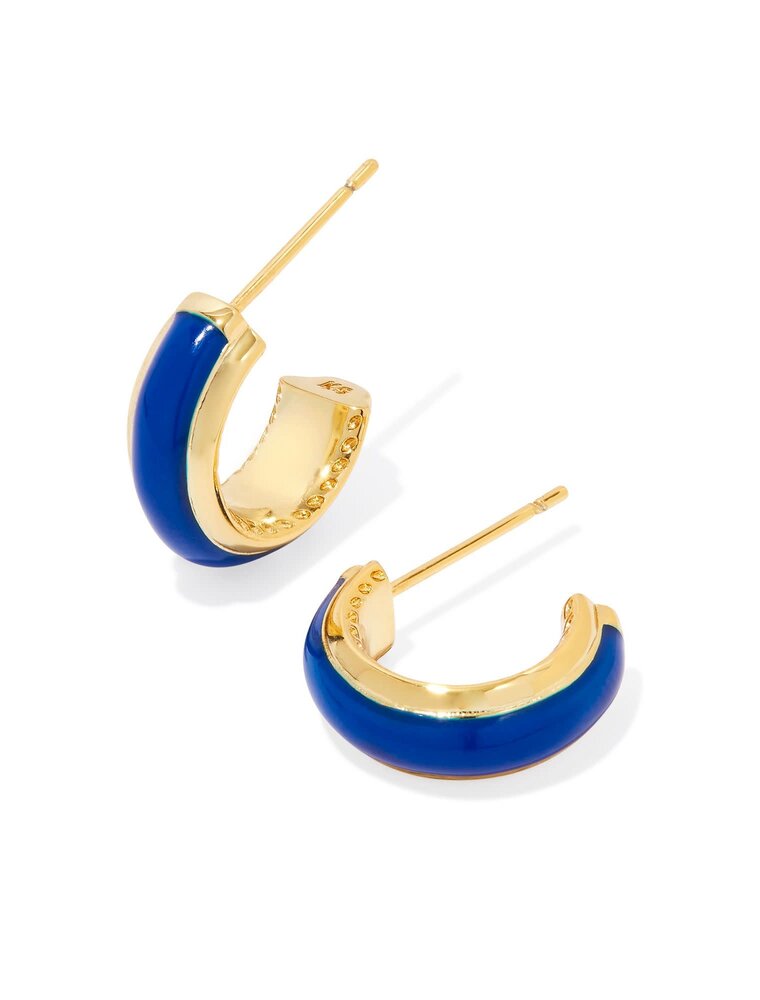KENDRA SCOTT DESIGN Ainsley Gold Huggie Earrings in Blue Enamel