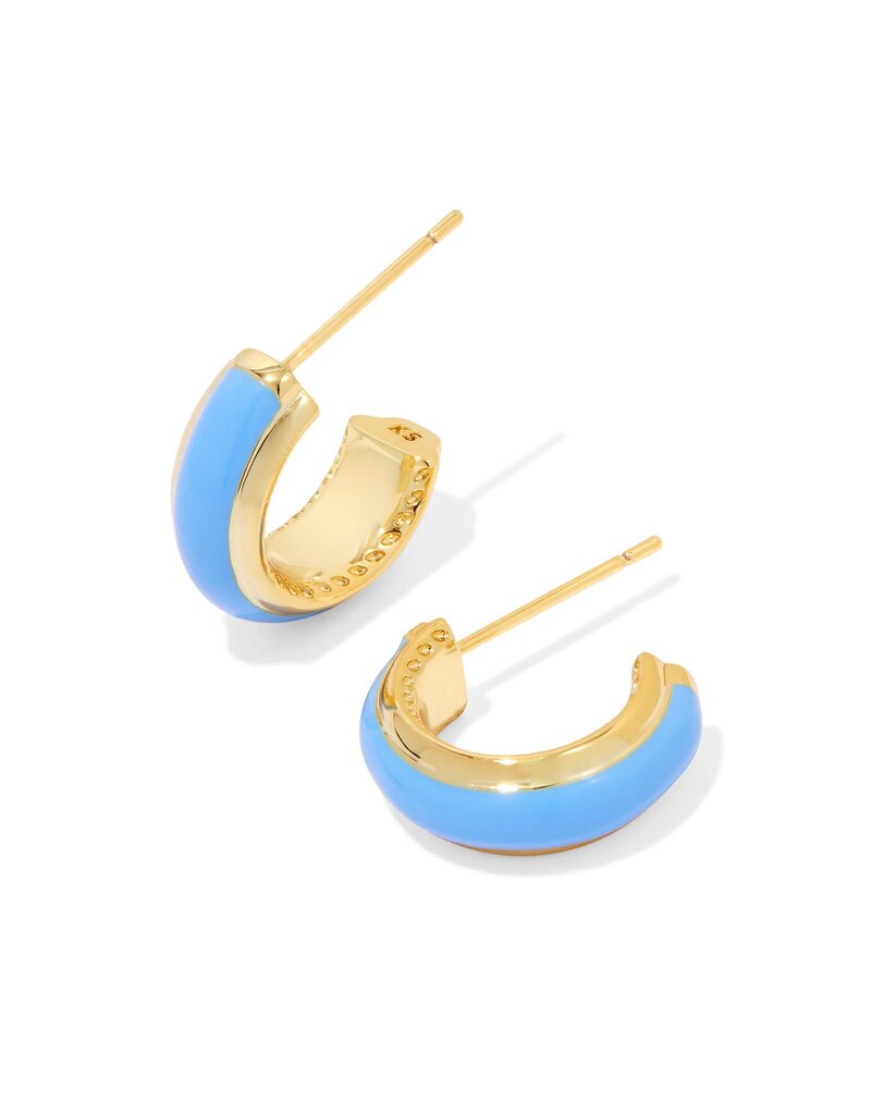 KENDRA SCOTT DESIGN Ainsley Gold Huggie Earrings in Light Blue Enamel