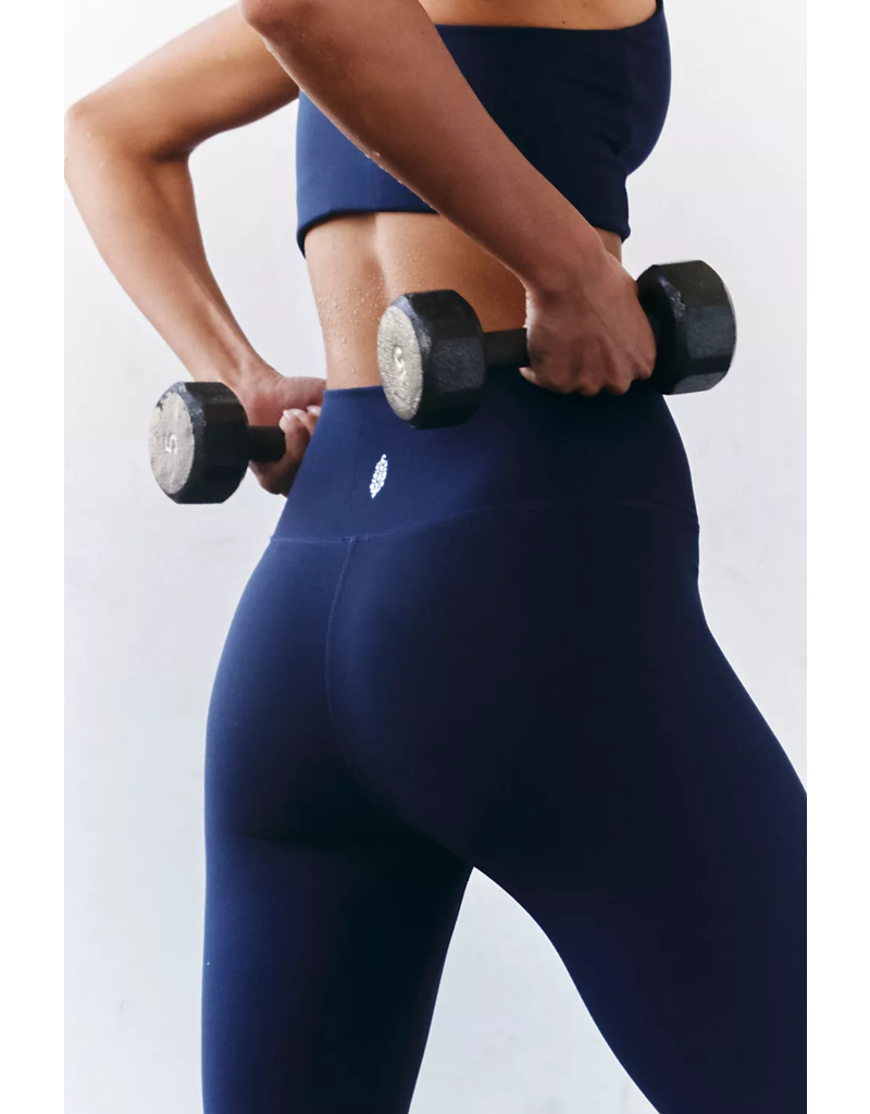 FREE PEOPLE MOVEMENT Never Better Leggings in Midnight Navy