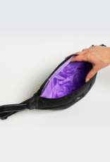 SCOUT Sun Belt Puffer Belt Bag in Black Puffer SCOUT Sun Belt Puffer Belt Bag in Black Puffer