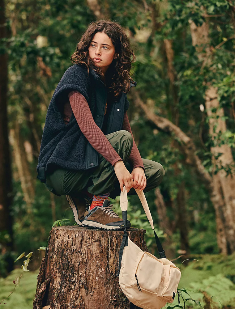 FREE PEOPLE MOVEMENT Scout It Out Fleece Vest in Black