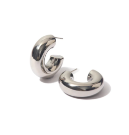HJANE JEWELS Dani Hoop Earrings in Silver