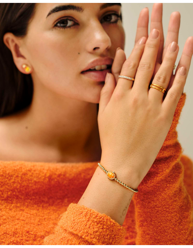 KENDRA SCOTT DESIGN Pumpkin Gold Stretch Bracelet in Orange Mother-of-Pearl