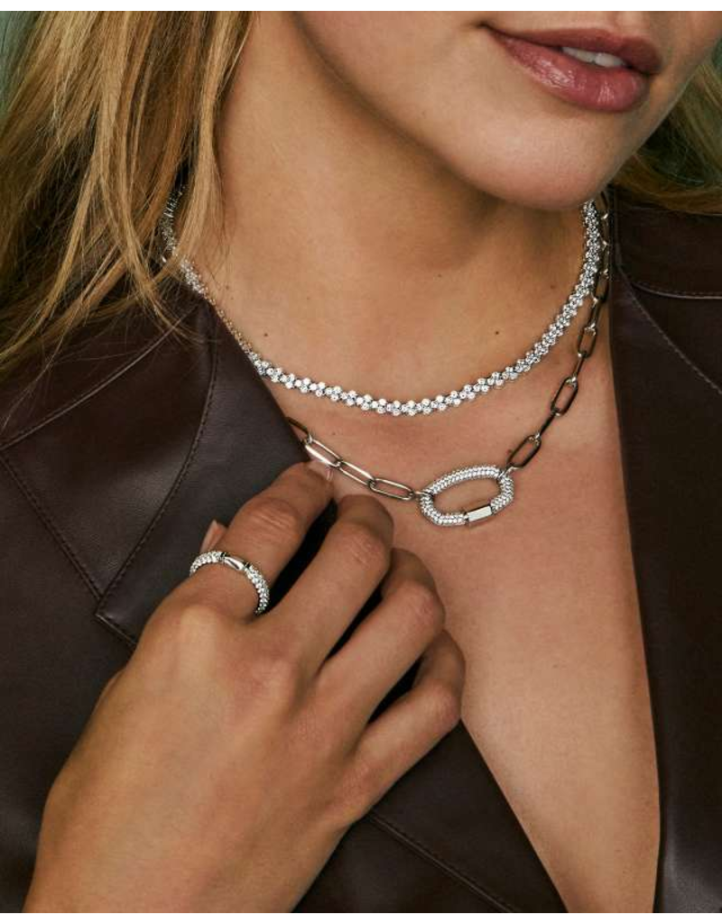 KENDRA SCOTT DESIGN Emery Silver Band Ring in White Crystal