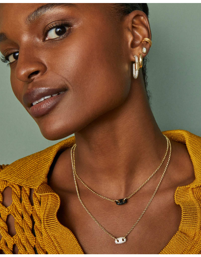 KENDRA SCOTT DESIGN Bailey Gold Pave Short Pendant Necklace in White Crystal