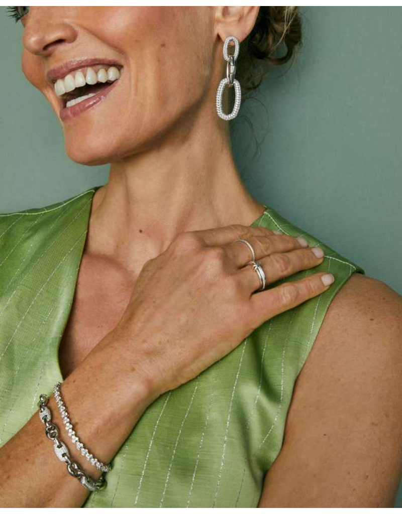 KENDRA SCOTT DESIGN Bailey Silver Pave Chain Bracelet in White Crystal