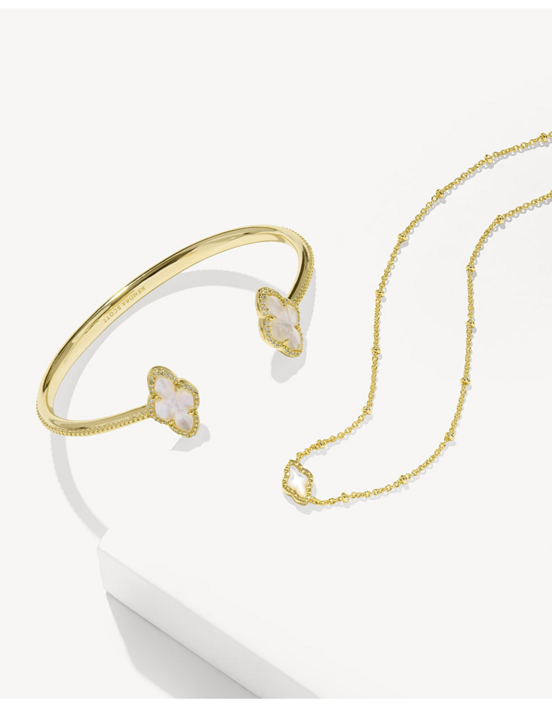 KENDRA SCOTT DESIGN Mini Abbie Gold Satellite Short Pendant Necklace in Ivory Mother-of-Pearl