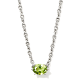 KENDRA SCOTT DESIGN Cailin Silver Pendant Necklace in Green Peridot Crystal