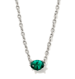 KENDRA SCOTT DESIGN Cailin Silver Pendant Necklace in Green Crystal