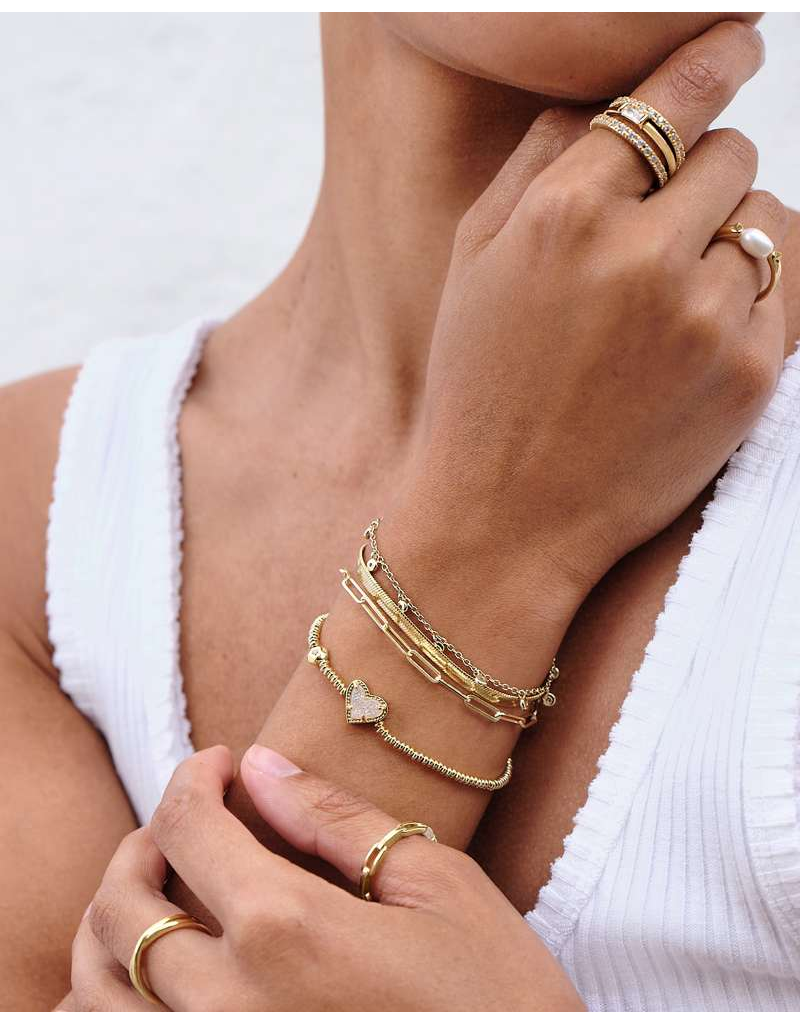 KENDRA SCOTT DESIGN Ari Heart Gold Stretch Bracelet in Iridescent Drusy