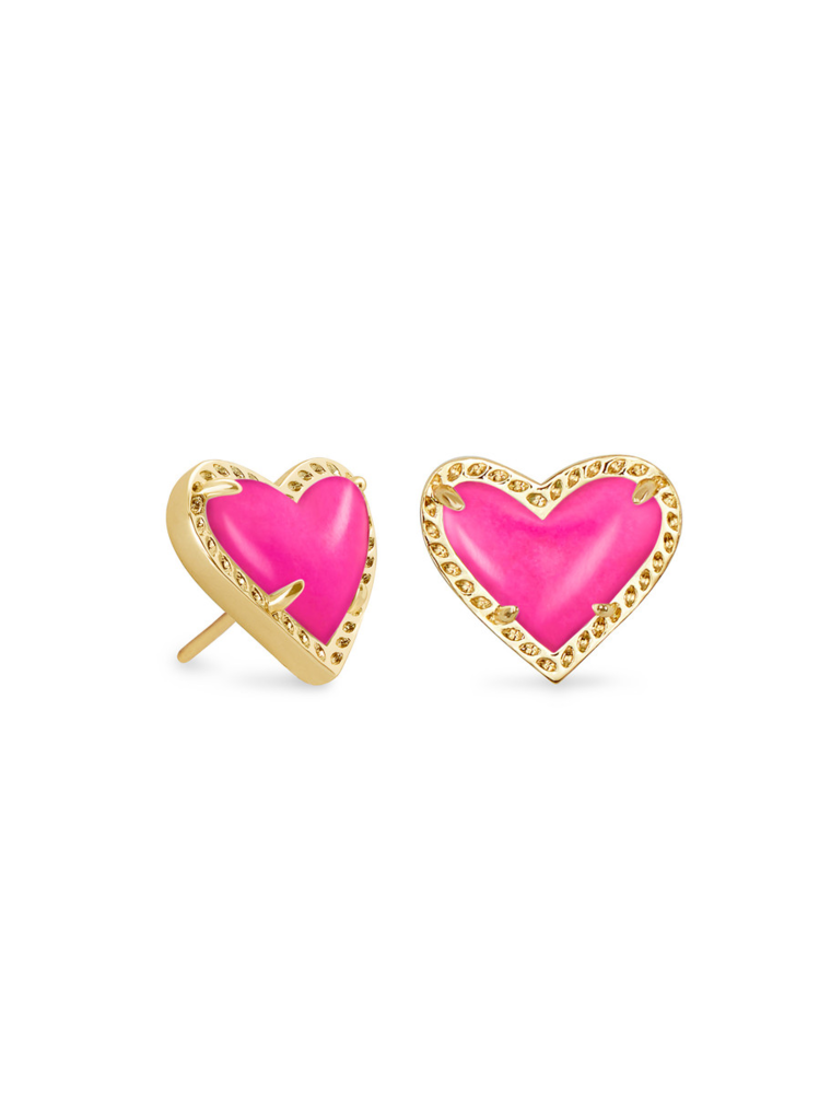 KENDRA SCOTT DESIGN Ari Heart Gold Stud Earrings in Magenta Magnesite