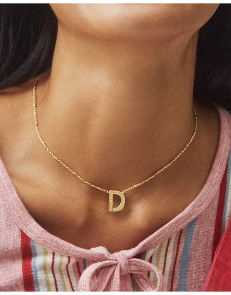 KENDRA SCOTT DESIGN Letter D Pendant Necklace in Gold